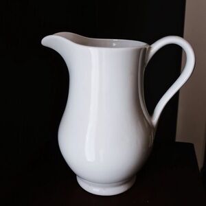 Classic White Ceramic Pitcher - Elegant Serving Jug